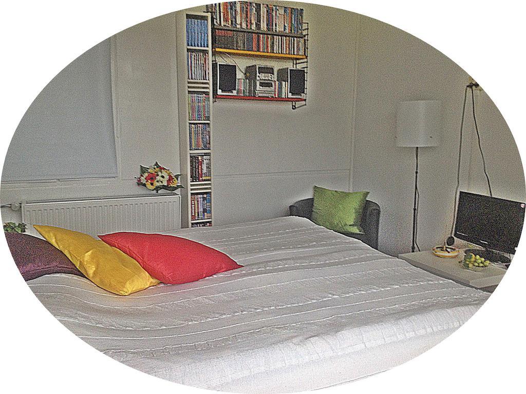 B&B 2 Hoog Lelystad Chambre photo